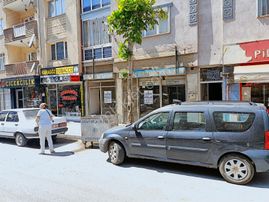 Halilrıfatpaşa'da Kiralık Dükkan