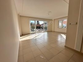 Alanya Cikcilli Mahallesinde Satılık 3+1 Ayrı Mutfak Daire