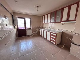 Lider Emlak'tan Güneşevler Merkezde Cemre Parkı Üstü 3+1 Satılık