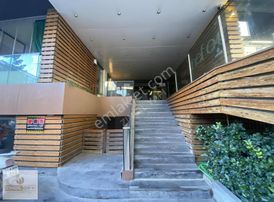 Göktürkte Nef 04 Sitesinde Net 131m² Bahçeli Yüksek Kat