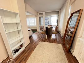 Üçyol Meydan Yakınında 2+1 95m2 Temiz Bakımlı Doğalgazlı Deniz Manzaralı