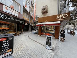 Balnova Gayrimenkulden Milli Kuvvetler Caddesinde Kiralık Dükkan