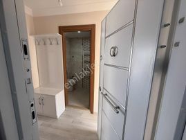 Sütlüce Mahallesinde Kiralık 1+1 Daire