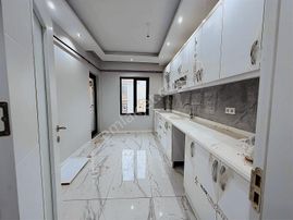 Balnova'dan Merkezi Konumda, Yüksek Yapısal Güvenlikli 2+1 Daire