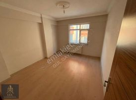 Kapaklı Üstgeçit Mevkiinde 90m2 Kupon 2+1 Balkonlu Temiz Daire !