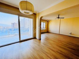 Karşıyaka Yüksek Vadi Evleri 25040 Ada 3+1 Satılık Daire