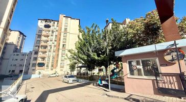 Arevar'dan Çamlıca Konutları 4.etap'ta Kiralık Teraslı 2+1 Daire