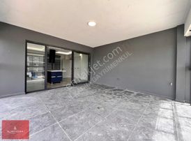 Ovacık Mahallesinde Yerden Isıtmalı Ada Mutfaklı Ön Cephe 4+1