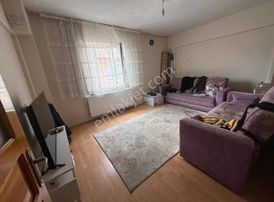 Şirinevler De Acil 2 Katlı Uygun Ev