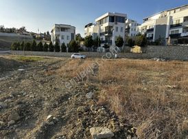 Kabasakalda Tepe Noktada Az Hissedarlı Kaçmaz Arsa