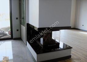 Gölbaşı Hacılar'da 4+1 Dublex Yeni Şömine'li Satılık Villa