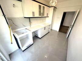 ♫melodi'den Akçay'da Ayrı Mutfaklı Ön Cephe Çift Wcli 2+1 İçi Komple Yapılı Daire