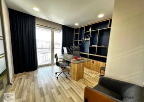 Maslak 1453 Hazır Kullanıma Uygun Eşyalı 3 Bölmeli Ofis