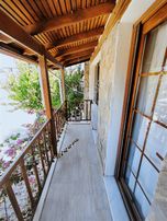 Mordoğan Merkez Kütlücek'te Denize 30 Mt Eşsiz Müstakil Villa