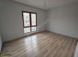 Kuzey Ankara 10 Ncu Etap Merkezi Konumda 4+1