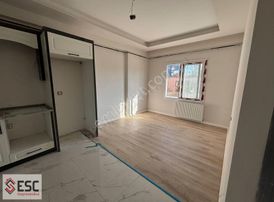 Esc'den 75.yıl'da Satılık 1+1 Fırsat Daire Esc2279
