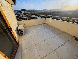 Nisan'dan Nilüfer Kızılcıklı Satılık 5+1 Geniş Teraslı Daire