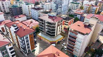 Hüseyin Boylu'dan Atakent'te Tramvayın Altında Lüx 2+1 Daire