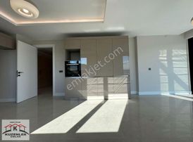 Pineta Konutları_7/24 Güvenlik_k.garajlı Güney Cp 211m2 1kat 4+1