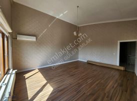 Güler^den 6+3 3 Teraslı 3 Mutfak 3 Salon 5 Banyo Emsalsiz Triplx