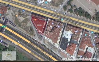 Uluönder Mh. Bursa Yolu Kenarında Satılık 3+1 Bakımlı Daire