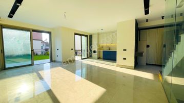 Özel Havuzlu Lüks Satılık Villa İzmir'e 1 Saat