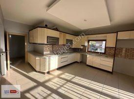 15 Temmuz Mah. 'de Ferah Kent Sitesinde Kiralık 4+1