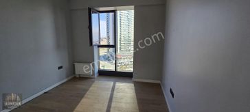 İncek Bulvar Loft Sitesinde Kiralık 1+1 Manzaralı Daire