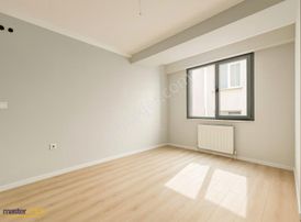 Bahçelievlerde Çok İyi Konumda Şık Daire