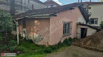 Maltepe'de Takasa Açık İmarlı Arsa Ve Müstakil Ev