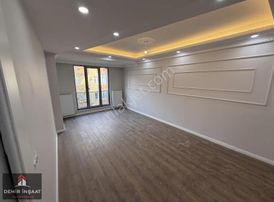 Demir İnşaat Sıfır Ultra Lüx Tranway Dibi Cadde Üzeri Daire