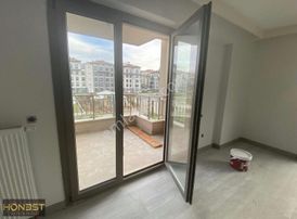 Acill !!! Esenler Toki Selçuklu Konutları Satılık 2+1 Boş Daire