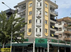 Gaziemir Kiralık Kemal Reis Caddesi 3+1 Daire