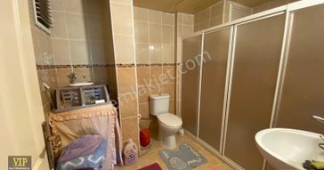 Vip Gayrimenkul'den Çarşı Merkezinde 1.kat 3+1 Daire