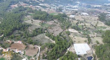 Vıp Gayrimenkul' Den Kaş Uğrar Mah. Merkezinde 7.500m² Tarla