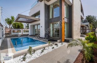 Döşemealtı Düzlerçamı Ultra Lüks 6+1 Tam Müstakil Malikane Villa