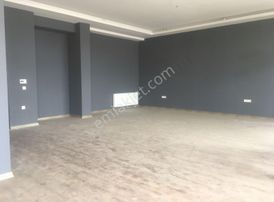 Yalınkılıç Plaza Giriş Katta Satılık Ofis