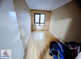 Vega Emlaktan Zafer Fırını V Cemre Rarkı Yakını 4+1 Site Dairesi