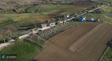 Kandıra Ahmethacılar'da Asfalt Cephe %5 İmarlı Tarla!