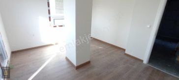 Safir Bakırköy'den Zuhuratbaba Yeni Binada Dubleks Daire Kiralık