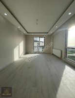 Umut Grouptan Satılık 2+1 Geniş Kullanışlı Daire!!