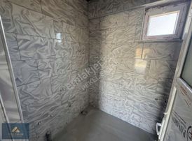 Bigadiç Emirler Mahallesinde Satılık Bahçeli Müstakil Ev