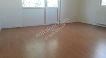 Esat Ta Katta Ön Cephe