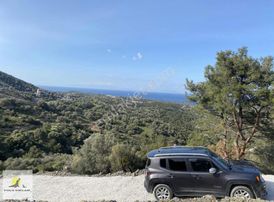 Foça Sazlıca Da Satılık Villa İmarlı Arsa