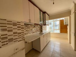 Ufuk Kılıç Emlak'tan Ara Kat Güney Cephe Masrafsız Kaçırılmayacak Daire