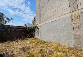 ▀▄mera Emlaktan Körfez Hast. Yakını Bitişik Nizam 2 Kat Arsa