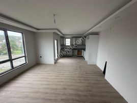 Karayelden Sanayi Bölgesinde 3+1 Lüx Daire