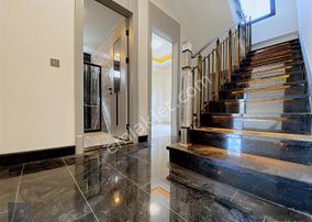 Mera Emlaktan Zeytinlide Tam Müstakil Bahçeli 5+1 Ultralüx Villa