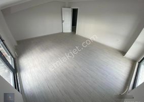 Mera Emlaktan Çok Geniş Ve Ferah 3+1 300m2 Satılık Dublex Daire