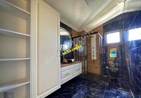 ▀▄mera Emlaktan Altınoluk Narlı'da 660m2 Arsa İçinde 5+1 Villa▀